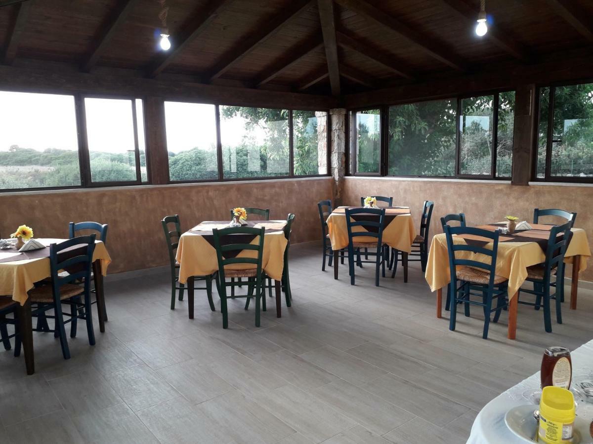 Agriturismo Quattro Mori ポルト・トッレス エクステリア 写真